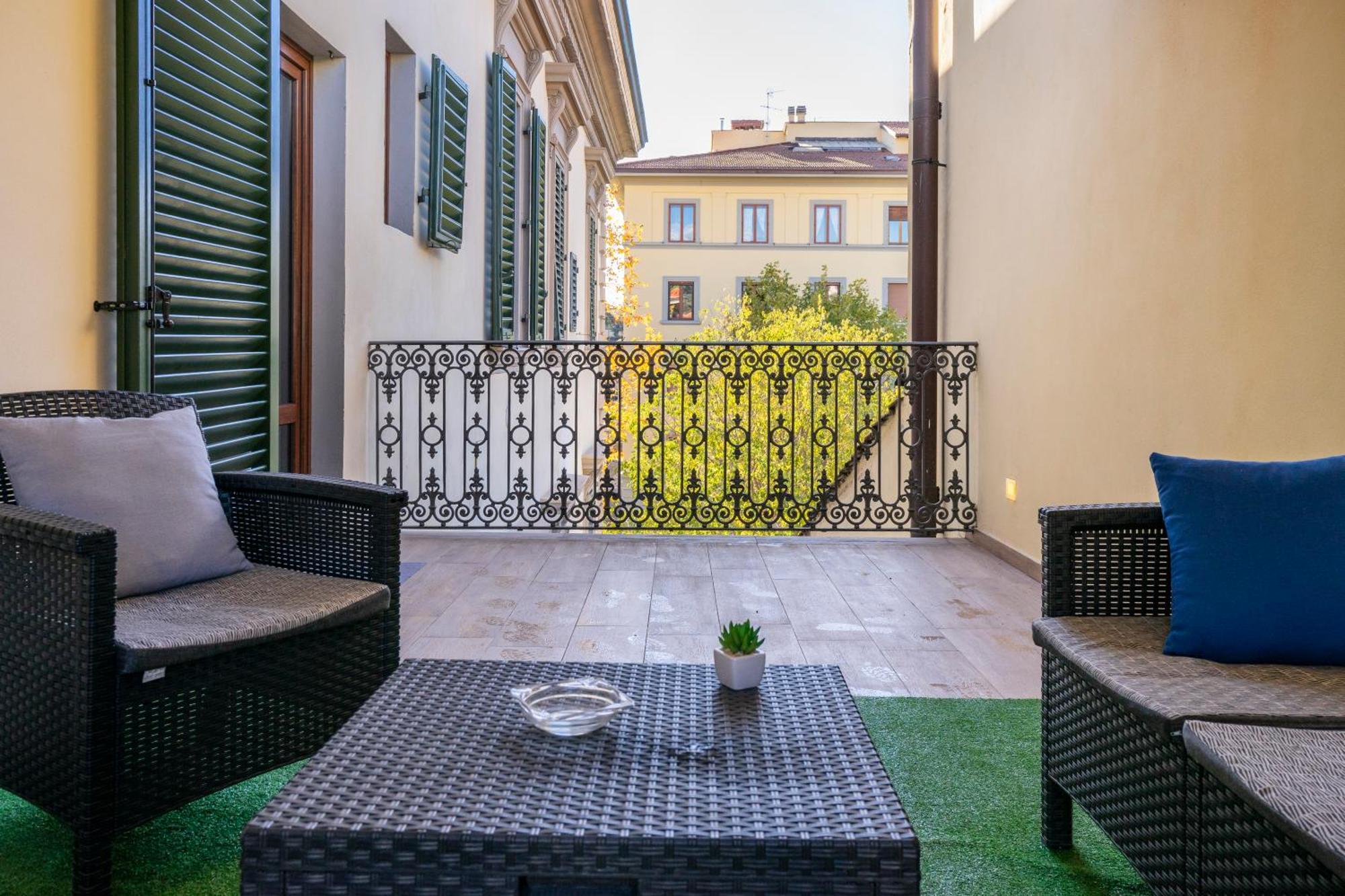 "Le Cure Home" Appartamento Con 2 Camere Matrimoniali, Terrazzo Φλωρεντία Εξωτερικό φωτογραφία